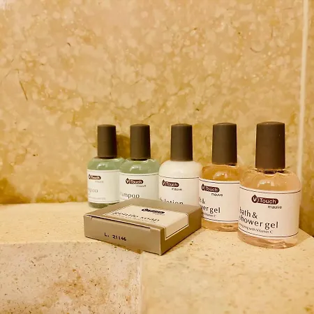 The Red Farm Relais & Iklin