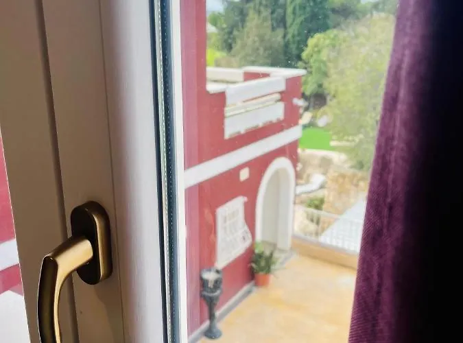 ホテル The Red Farm Relais & 3*