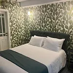 The Red Farm Relais & Hotel