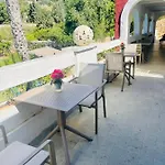 Отель The Red Farm Relais &