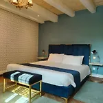 The Red Farm Relais & 3* Iklin