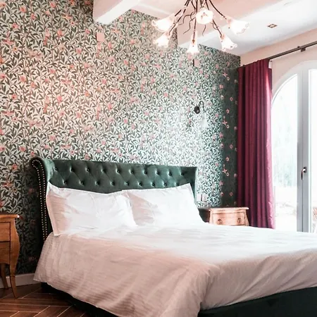 The Red Farm Relais &