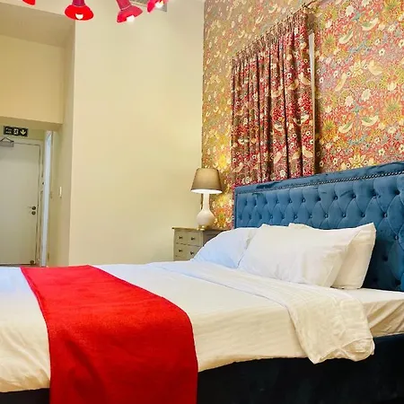 Отель The Red Farm Relais &