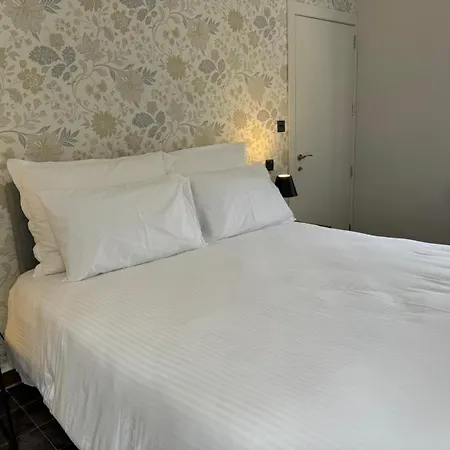 The Red Farm Relais & Hotel