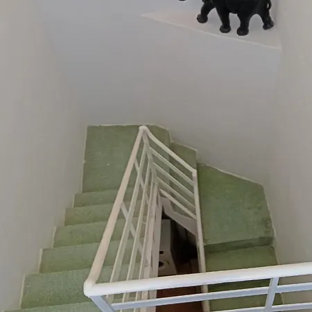 The Red Farm Relais & 3* Iklin