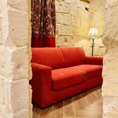 The Red Farm Relais & Отель