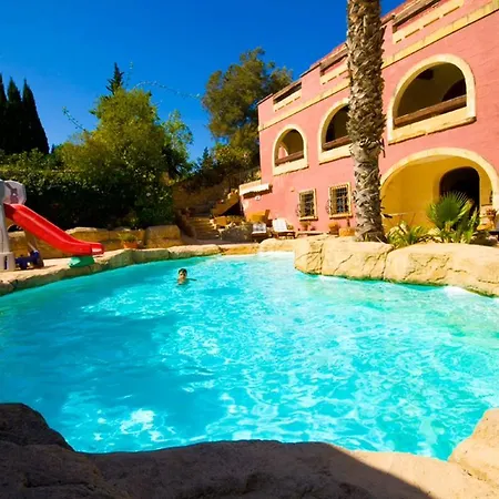 Hotel The Red Farm Relais & *