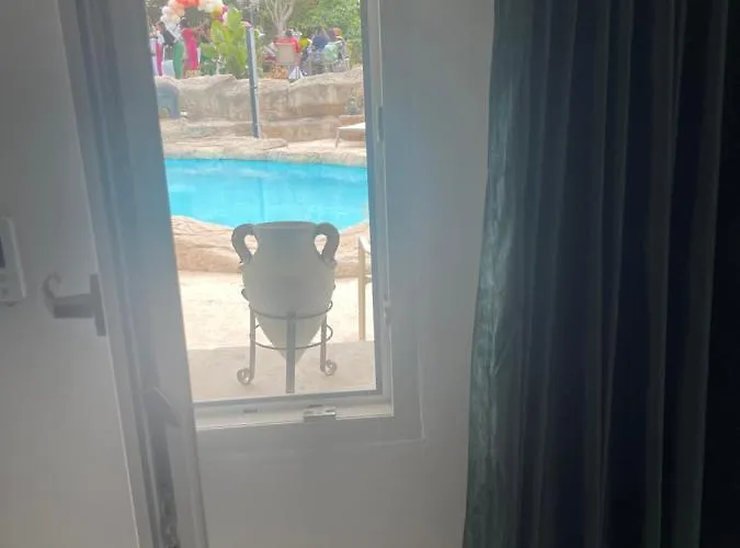 Hotell The Red Farm Relais &