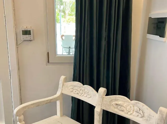 The Red Farm Relais & 3* Iklin