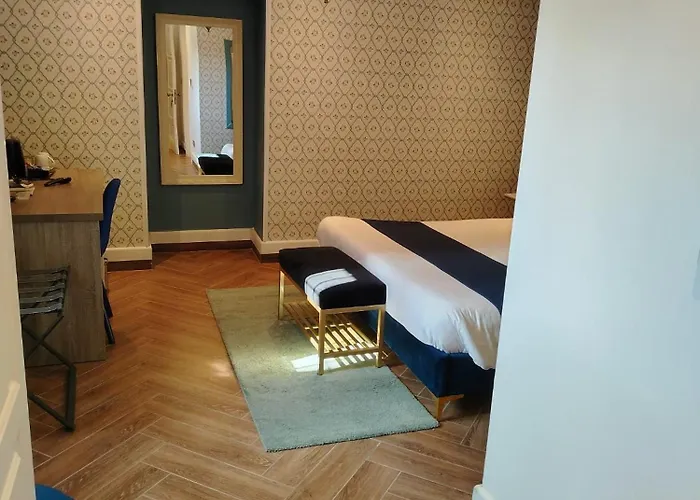 The Red Farm Relais & Otel 3*