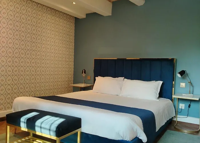 The Red Farm Relais & 3* Iklin