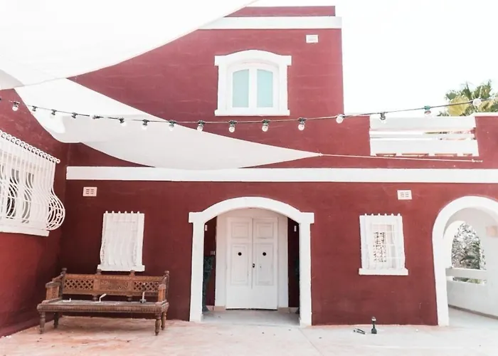 The Red Farm Relais & 3* Iklin