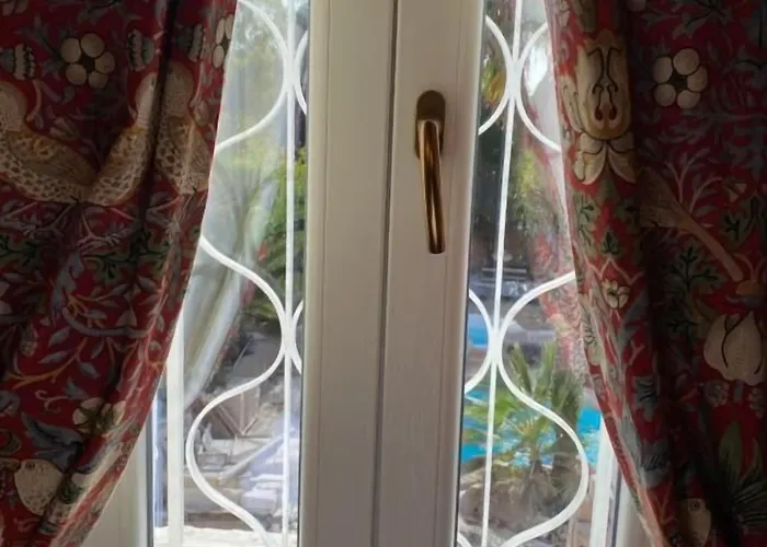 The Red Farm Relais & Hotell