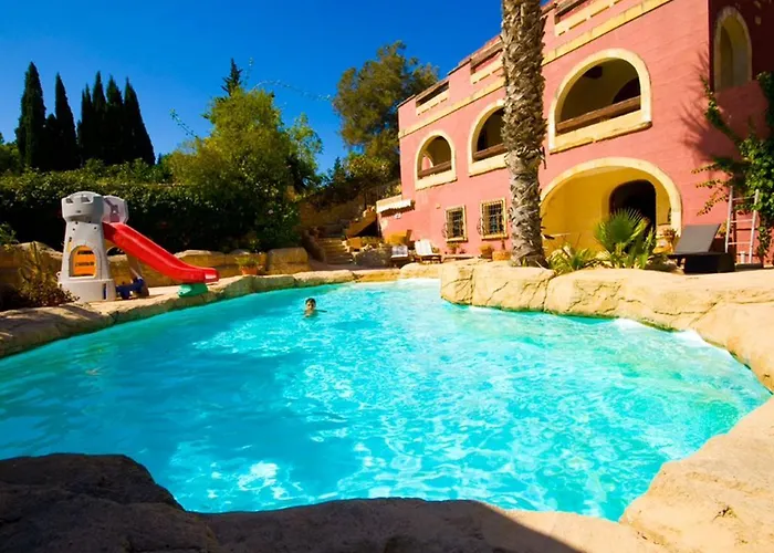 Hotell The Red Farm Relais & 3*